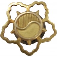 [38] 대통령 하사품인 제2대 국민회의 대의원 배지와 케이스 일괄