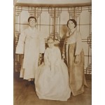 대한제국 순종의 계후인 순정효황후(純貞孝皇后)와 이구 내외 사진