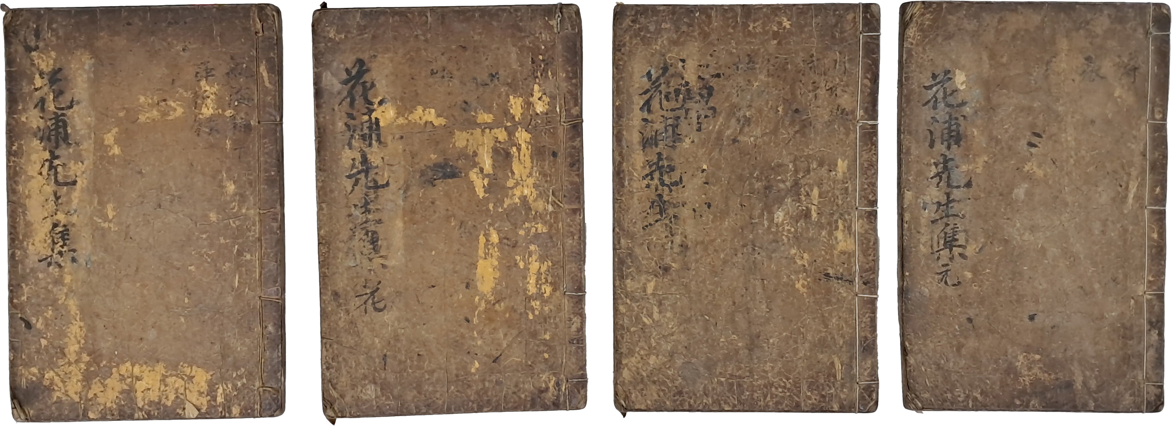 [128] 삼학사(三學士) 중 한 명인 화포(花浦) 홍익한(洪翼漢)의 사행기록인 ‘조천항해록(朝天航海錄)’, 전쟁기록인 ‘서정록(西征錄)’, 압송기록인 ‘북행록(北行錄)’, ‘화포선생유고’가 담긴 [화포선생문집 花浦先生文集] 4책 완질 유일본