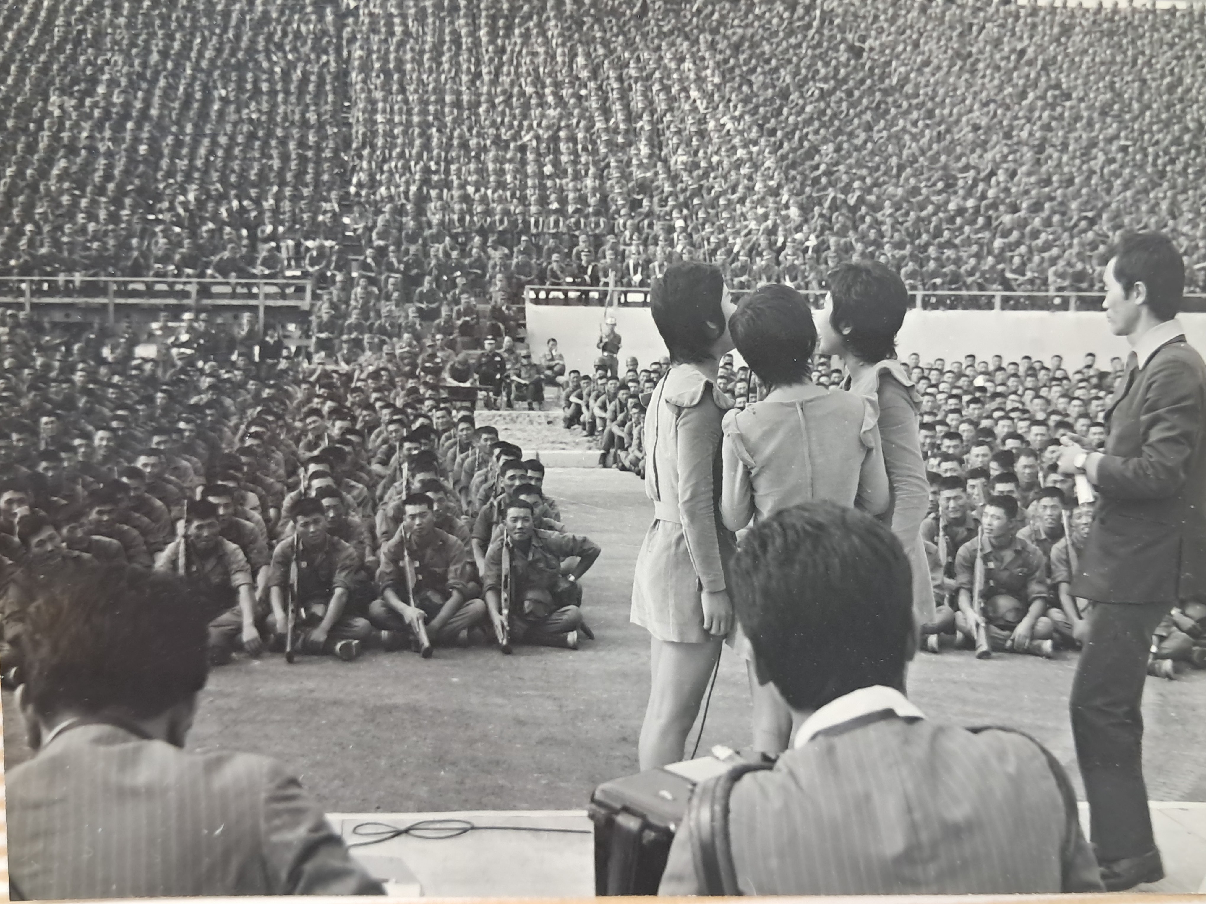 [107] 제23주년 국군의 날 기념 화보