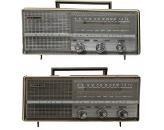[244] 금성 휴대·탁상 겸용 트랜지스터 라디오 (BM-709) 2점 GoldStar Transistor Radio (Model BM-709)