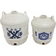 [46] 군산부(群山府) 옥옥장유양조장(玉屋醬油釀造場) 간장 용기(도기병) 등 2점