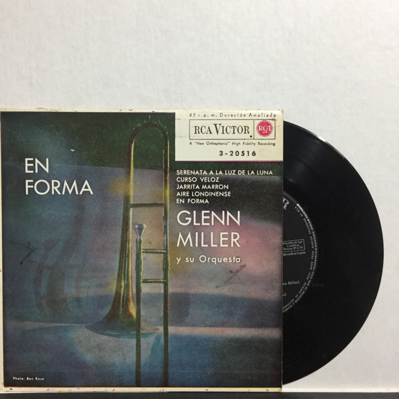Glenn Miller - The Swinging Bing Band